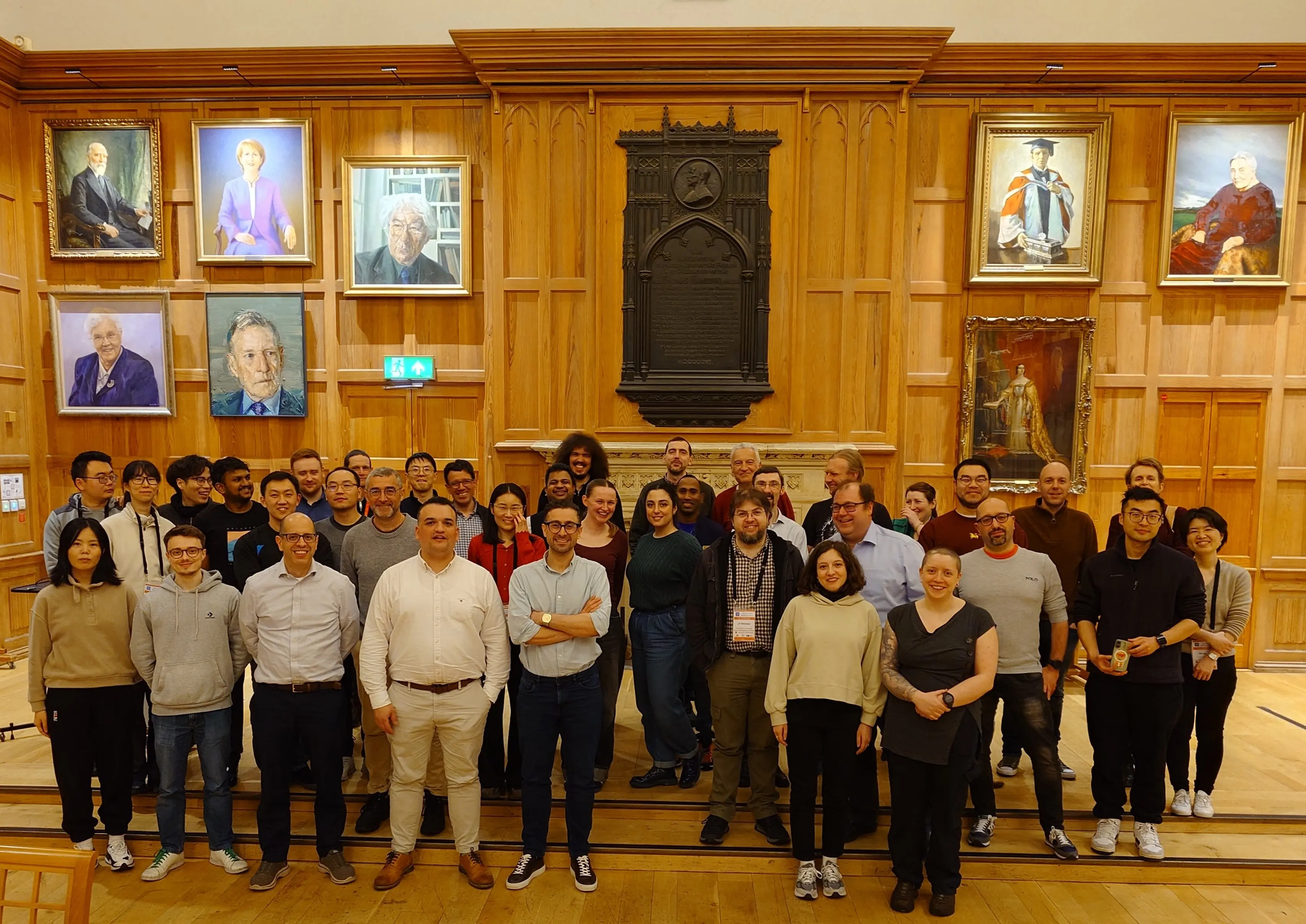 Group photo in The Great Hall, Queens’ University Belfast